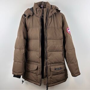 Canada Goose Women’s down filled puffer jacket in Brown size large winter *good